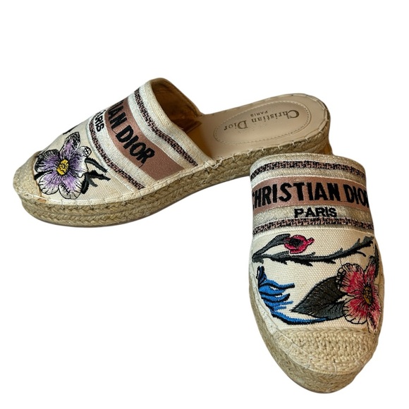 DIOR  Embroidered D Stripe Cotton Flat  Mule Slide Shoes Sz 38 - Picture 1 of 5